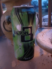 deton8-energy-drink